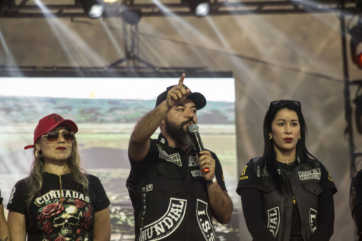 Integrantes e convidados no Palco Principal
